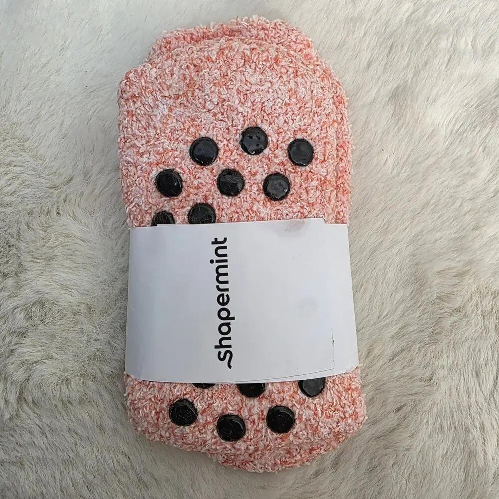 NWT Shapermint Pink Fuzzy Slipper Sock Small